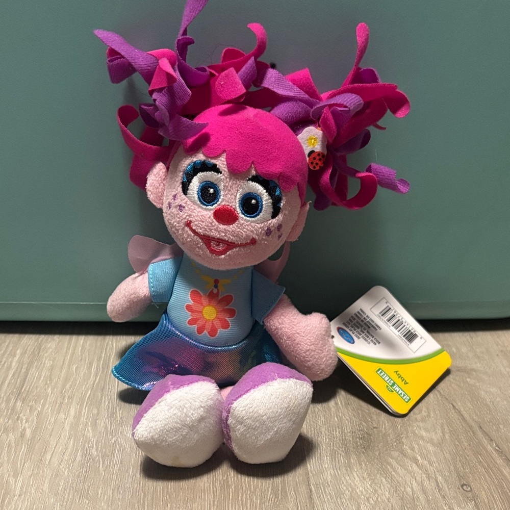 Sesame Street 8” Abby Cadabby Plush Doll with Pink‎ Hair and Blue Dress